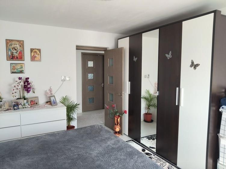 De vanzare Locuinta P+M - 4