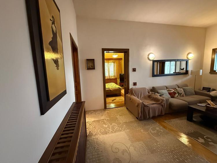 Apartament 4 camere,decomandat,etaj 1,zona Inspectoratul Scolar - 14