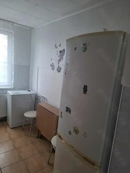 Inchiriez apartament 2 cam - 24