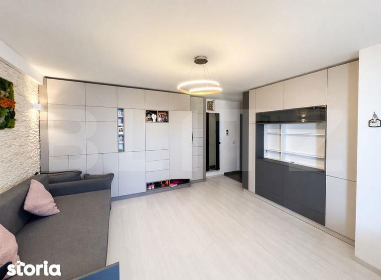 Apartament 3 camere cu dressing, terasa si 3 parcari, zona Garii - 1