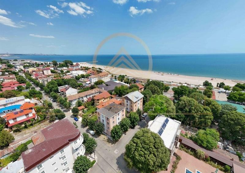 Hotel de vânzare în centrul stațiunii Eforie Sud - 2