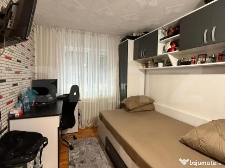 Apartament cu 3 camere, etajul 1, zona-Comuna din Paris - 5