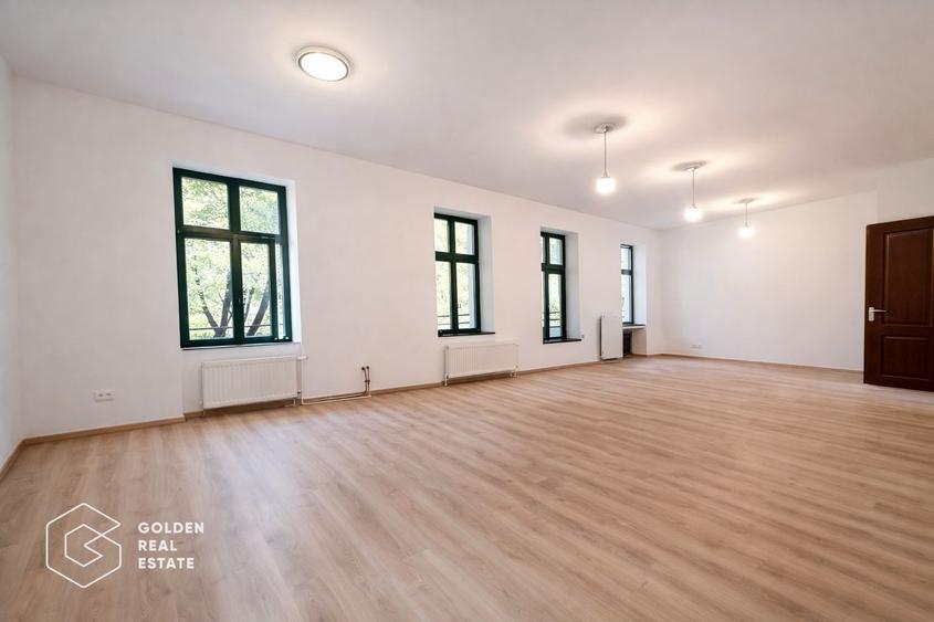 Birou 70 mp cu vedere la bulevard, lângă Parcul Regina Maria - 1