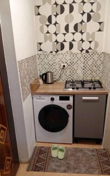 2 Camere ,Semi , Tomis nord, 30 mp, 2/4, Gaze la usa - 2