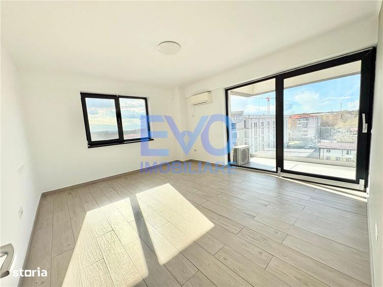 Apartament 2 camere, decomandat, balcon, parcare, Copou, Iasi - 1