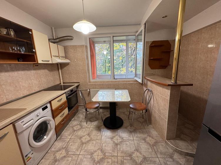 Inchiriere apartament doua camere mobilat/utilat Drumul Taberei metrou - 7