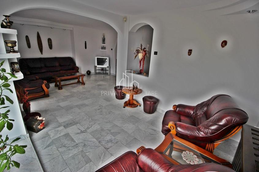 Penthouse 190 Mp+40 Mp Terasa De vanzare, P-ta Teatrului, Ultracentral - 21