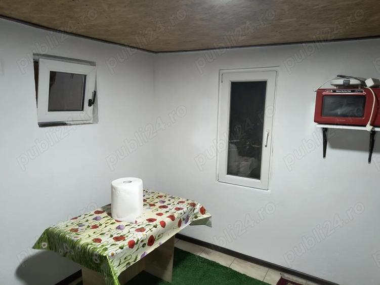 Casa de vanzare la tara - 9