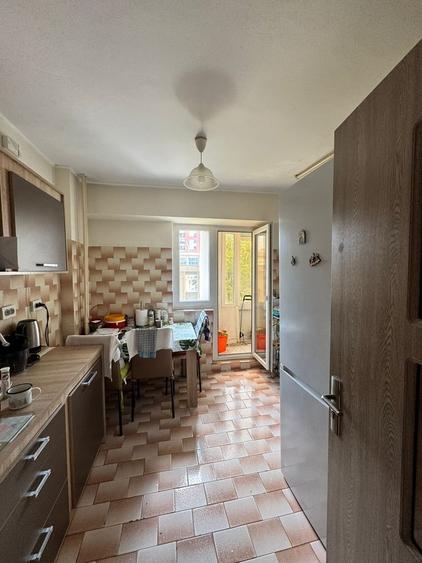 Stefan cel Mare x Barbu Vacarescu, Dinu Vintila, Langa Parcul Circului - 4