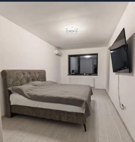 Garsoniera,Aparatorii Patriei,Metrou,bl.2023,et,4/10,DECOMANDATA,TOTUL NOU, - 1