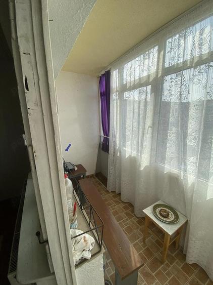 Apartament 4 camere , M16 , decomandat , etaj 3 din 4 , Bd. Muncii - 4