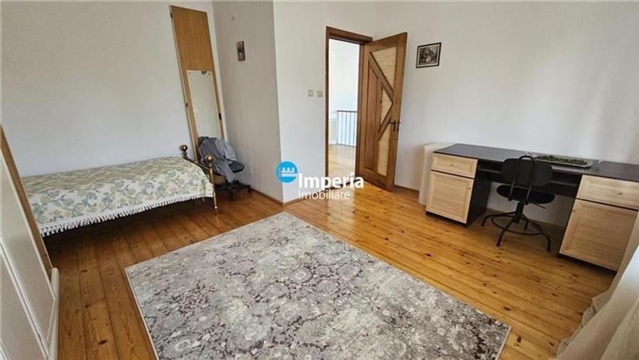 Casa spatioasa in Bucium  Plopii Fara Sot, una dintre cele mai apreciate zone r - 10