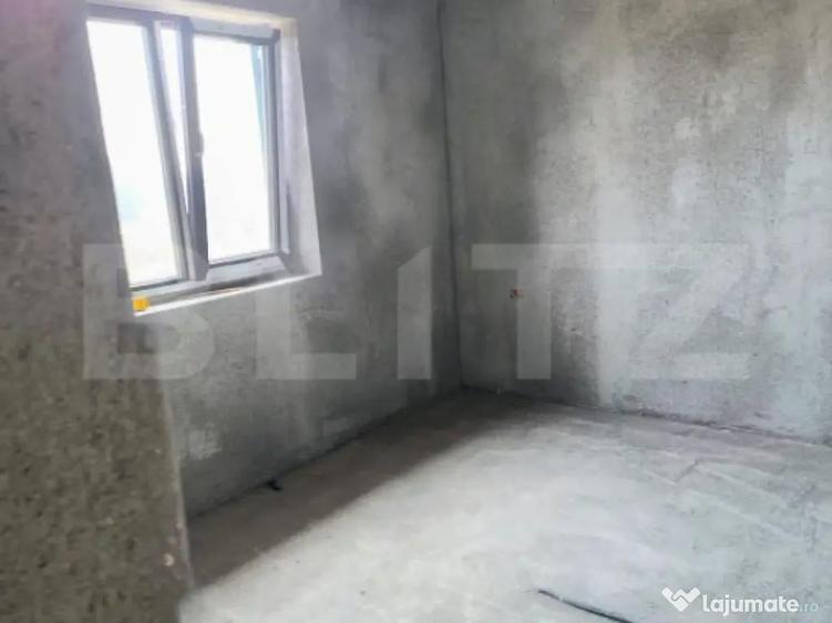 Casa spatioasa de vinzare,ideala pentru confort si liniste - 2
