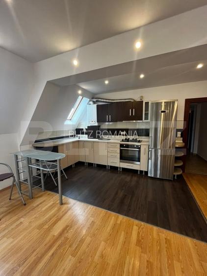 Apartament cu 3 camere, loc de parcare, zona Centura