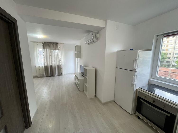 Inchiriere Apartament 2 camere - 15
