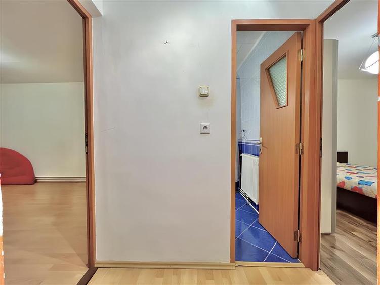 2 Camere Decomandate in Racadau la Etaj Intermediar - 3