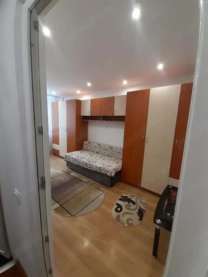 Chirie Garsoniera in Roman - 1