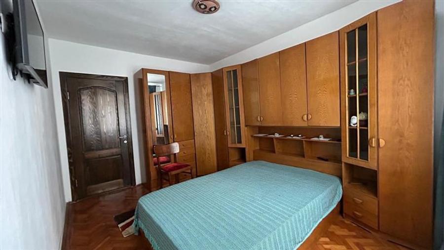 Apartament 3 camere zona Vlahuta - 3