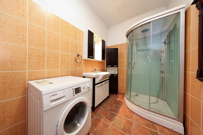 Casă Săsească Autentică cu Șură Impresionantă în Cristian – Teren 2729mp - 29