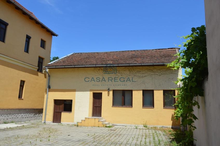 Cladire 4 nivele in centrul istoric - 11