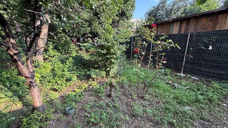 REV2004847 Casa Crangasi I Teren 250mp I De Renovat - 1