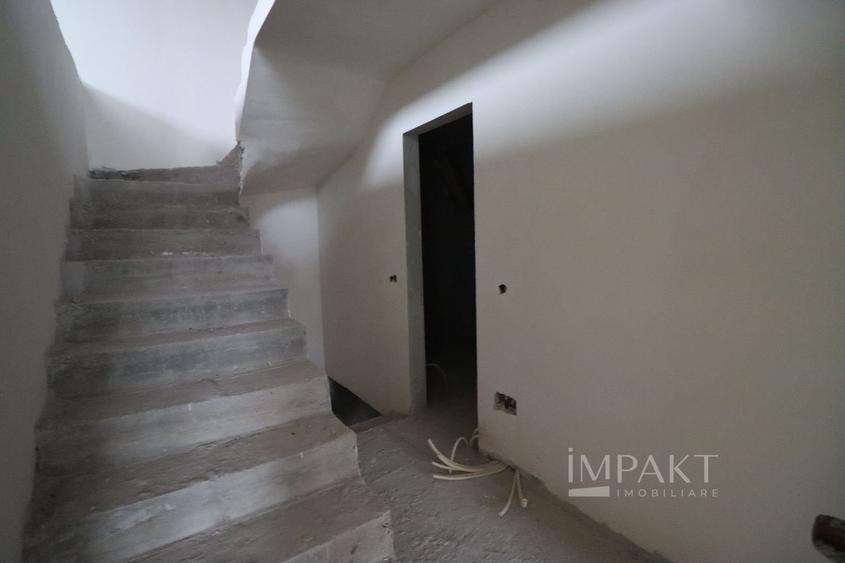 Duplex de vanzare In Dambul Rotund, teren de 697 mp! - 37