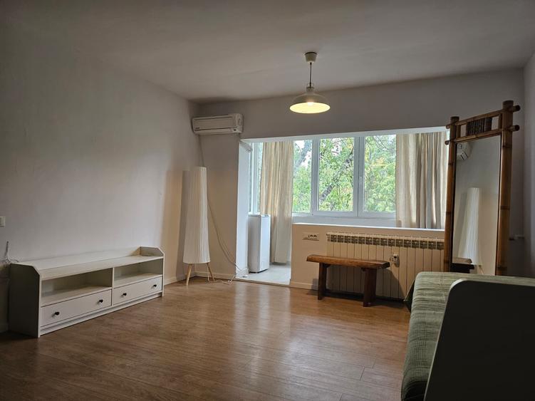 Garsoniera Mall Vitan - 6