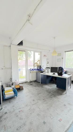 Casă individuală cu 4 camere cu Canalizare în Domenii