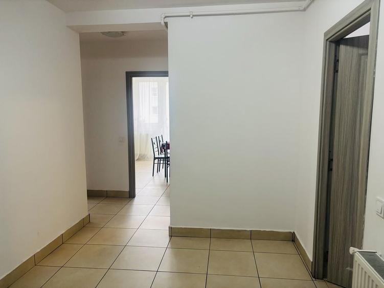 Apartament cu 2 camere decomandat în Exterior Vest