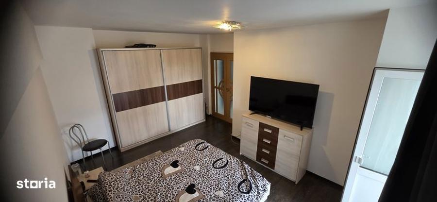 Apartament decomandat - 4