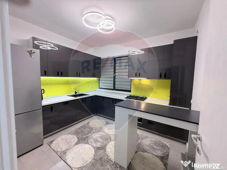 Casă cu 4 camere cu Teren 227 Mp în Ulmi