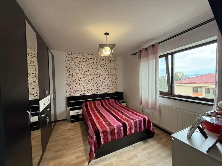 Apartament cu 3 camere decomandat în Gojdu