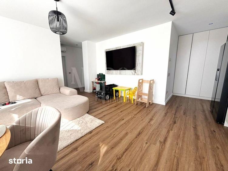 Apartament cu 3 camere semidecomandat în Bulgaria