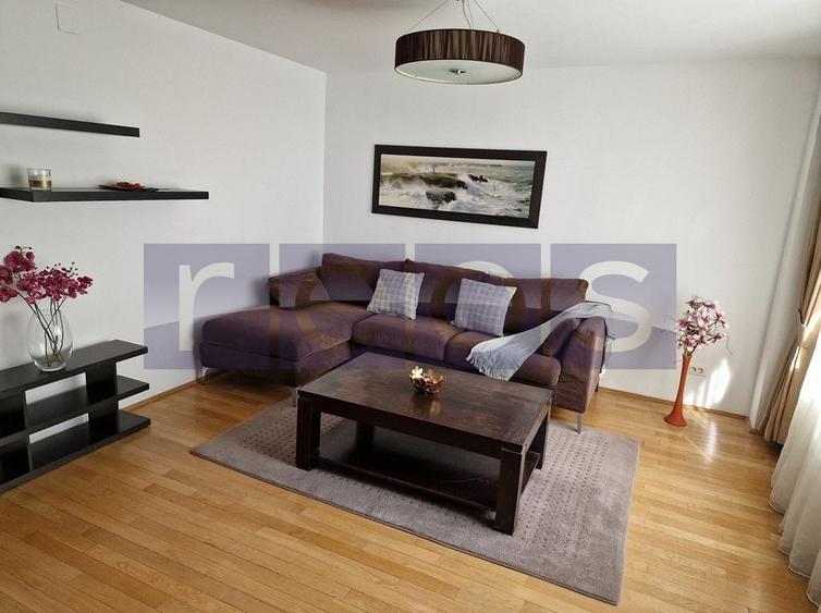 Apartament cu 4 camere în Unirii