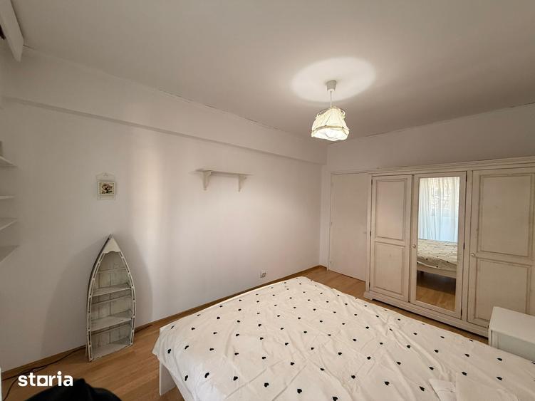 Apartament cu 2 camere decomandat în Calea București