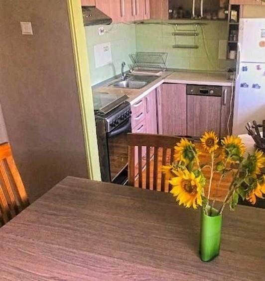 Apartament cu 3 camere decomandat în Andrei Mureșanu