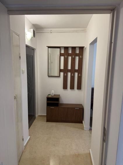 Apartament cu 2 camere decomandat în Exterior Vest