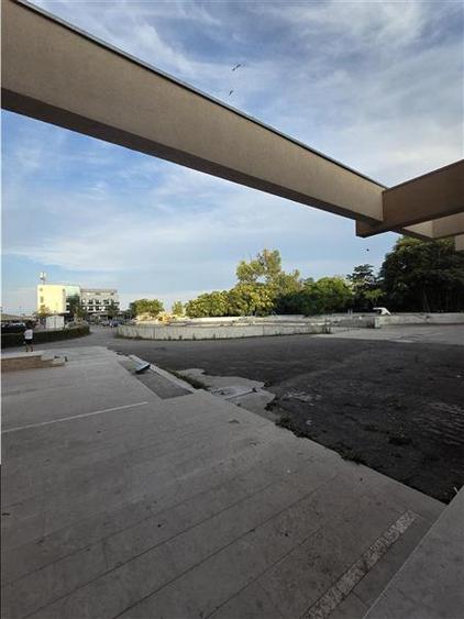 Spațiu comercial, de 9,625 mp, în Central