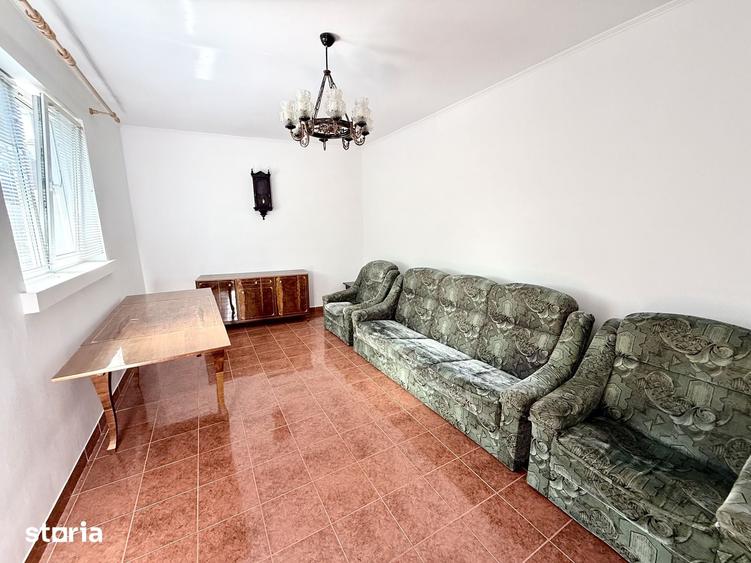 Casă cu 4 camere decomandat cu Teren 201 Mp în Central