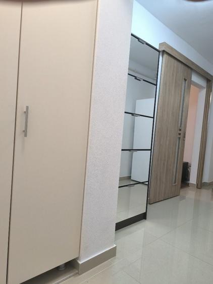 Apartament cu 2 camere decomandat în Exterior Vest