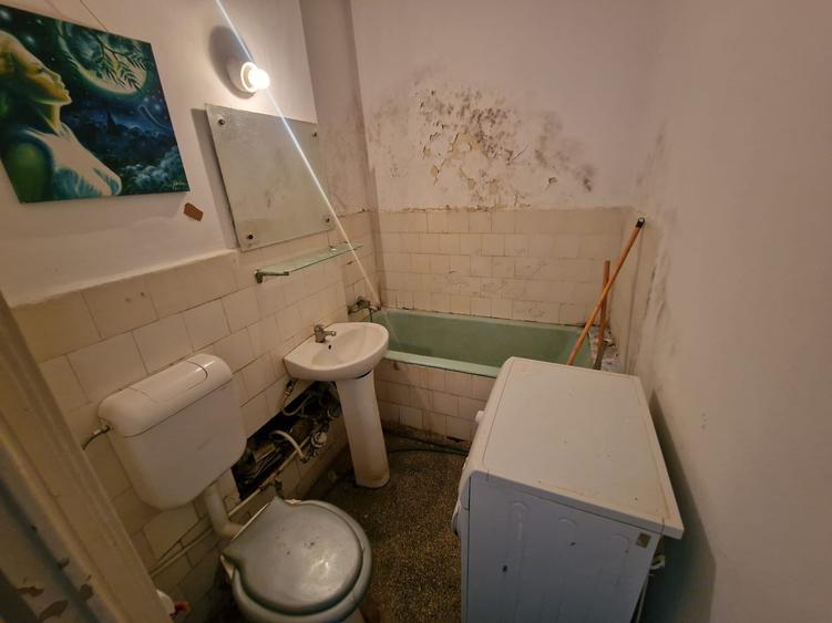 Apartament cu 2 camere semidecomandat în Titan
