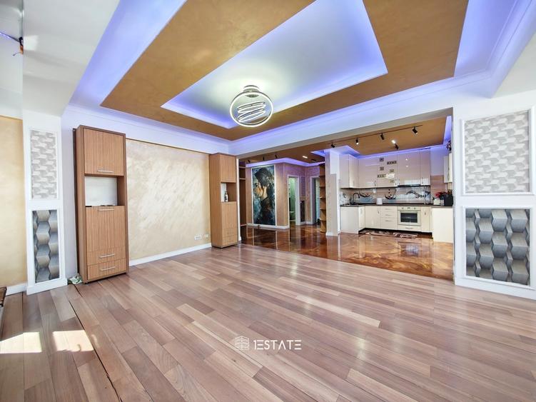 Apartament cu 4 camere decomandat, mobilat în Titan