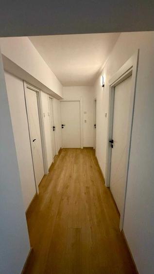 Apartament cu 4 camere decomandat în Ultracentral