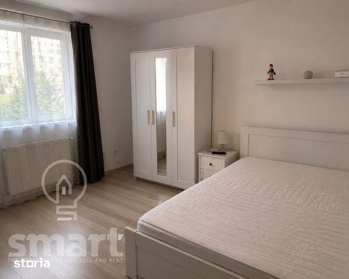 Apartament cu 3 camere decomandat în Între Lacuri