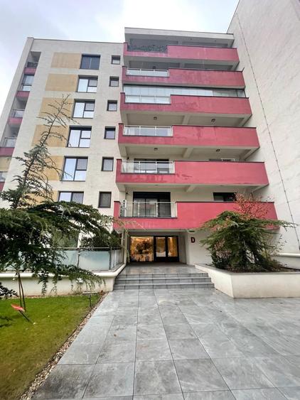 Apartament cu 2 camere decomandat în Sisești