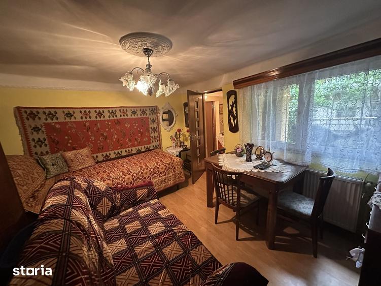Casă cu 2 camere cu Teren 104 Mp în Central