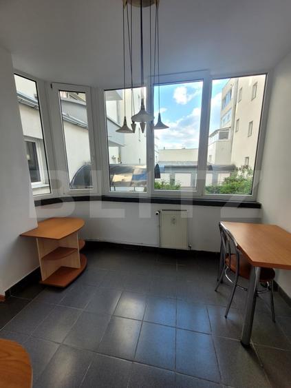 Apartament cu 2 camere semidecomandat, mobilat în Gheorgheni