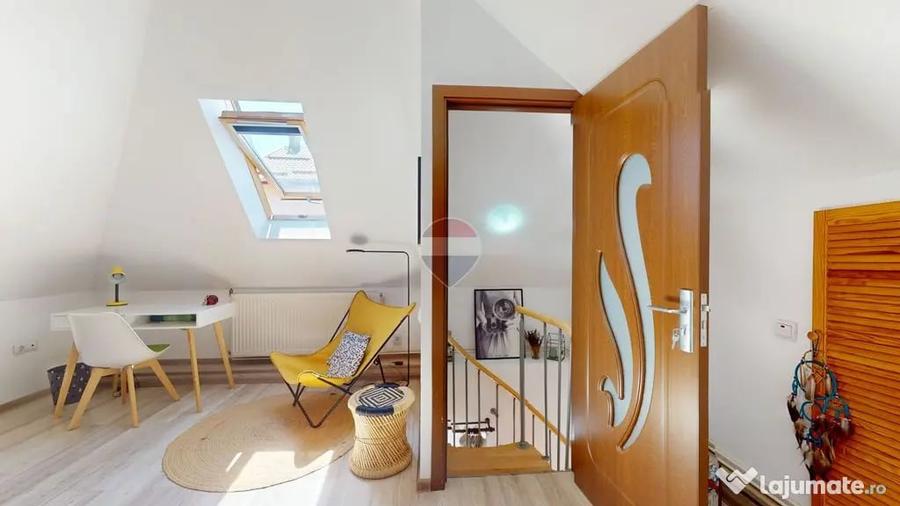Apartament cu 2 camere decomandat în Brașovul Vechi