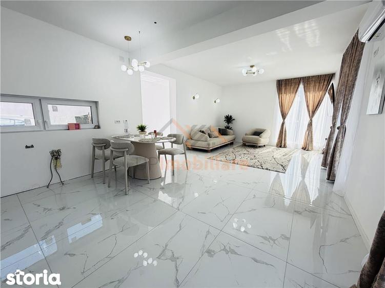 Casă cu 2 camere cu Teren 570 Mp în Sânmartin