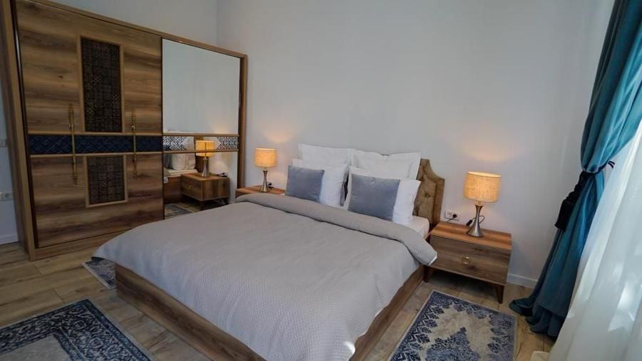 Apartament cu 3 camere decomandat în Ultracentral